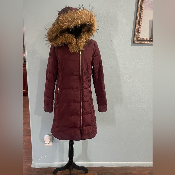 COLE HAAN   Women's Hooded Taffeta Quilted Coat - Picture 2 of 5